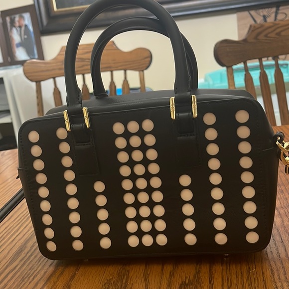 Authentic Tory Burch polkadot crossbody - Picture 3 of 13